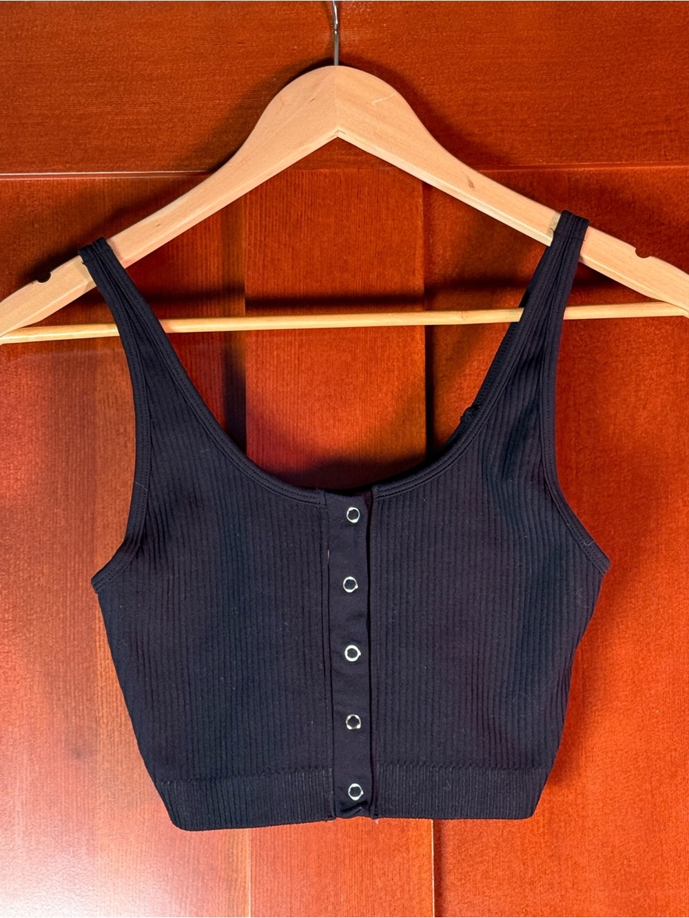 Yogalicious Black Ribbed Seamless Snap Front Sports Bra Tank Size L
